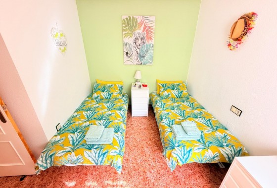 Resale - Apartment - Los Montesinos - La herrada