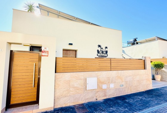 Resale - Townhouse - Los Montesinos - La Herada
