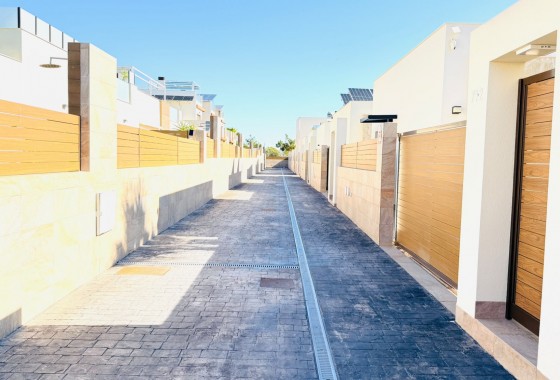 Resale - Townhouse - Los Montesinos - La Herada