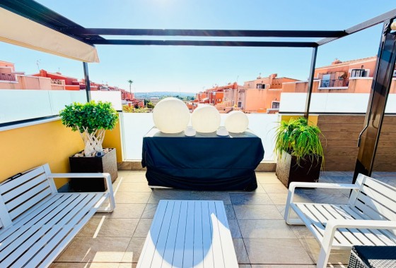 Resale - Townhouse - Los Montesinos - La Herada