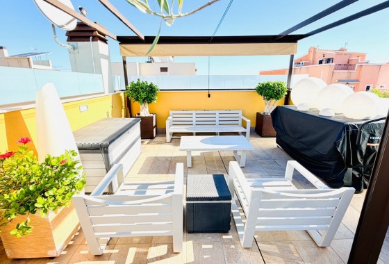 Resale - Townhouse - Los Montesinos - La Herada
