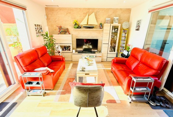 Resale - Townhouse - Los Montesinos - La Herada