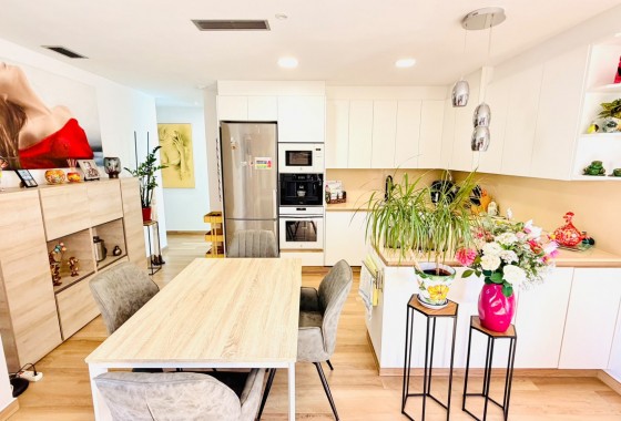 Resale - Townhouse - Los Montesinos - La Herada