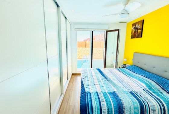 Resale - Townhouse - Los Montesinos - La Herada