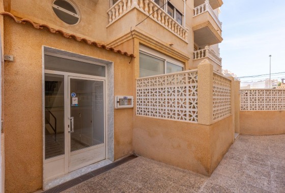 Revente - Appartement - Torrevieja - Nueva Torrevieja