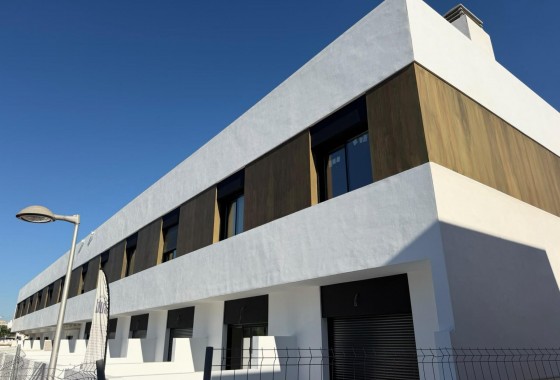 Nouvelle construction - Villa - Pilar de la Horadada - pueblo