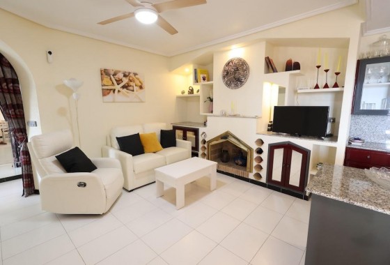 Segunda Mano - Apartamento - Torrevieja - Los altos