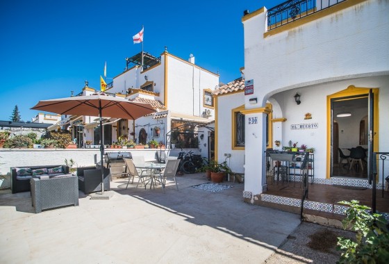 Resale - Townhouse - Vistabella Golf