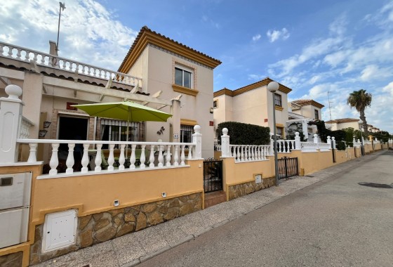 Segunda Mano - Adosado - Villamartin - PAU 8