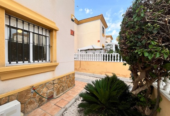 Segunda Mano - Adosado - Villamartin - PAU 8