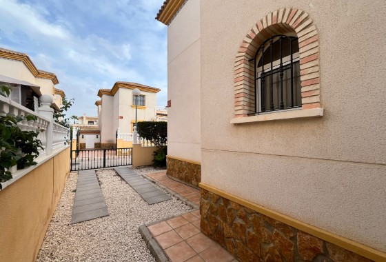 Segunda Mano - Adosado - Villamartin - PAU 8