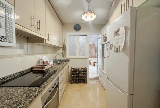 Resale - Apartment / Duplex - Torrevieja