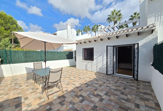Segunda Mano - Townhouse * - Villamartin * - Los Dolses *