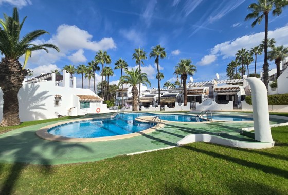 Segunda Mano - Townhouse * - Villamartin * - Los Dolses *
