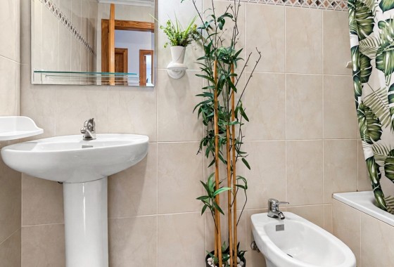Resale - Apartment - Mil Palmeras