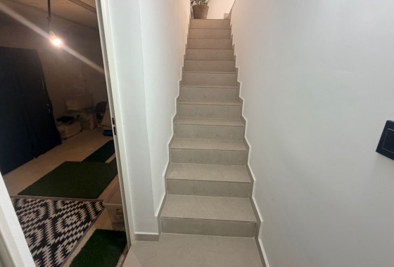Resale - Detached Villa - Dolores