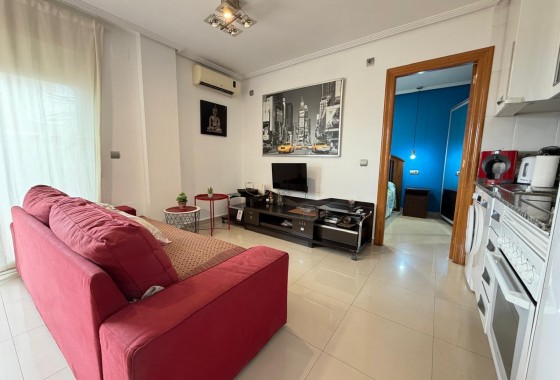 Resale - Apartment - Torrevieja - Centro
