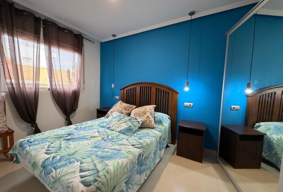 Resale - Apartment - Torrevieja - Centro