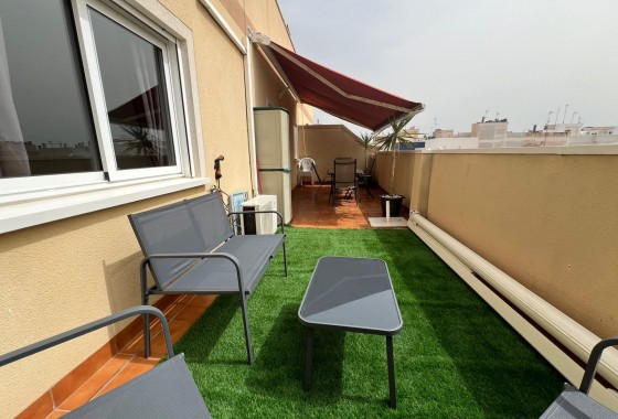 Resale - Apartment - Torrevieja - Centro