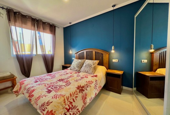 Resale - Apartment - Torrevieja - Centro