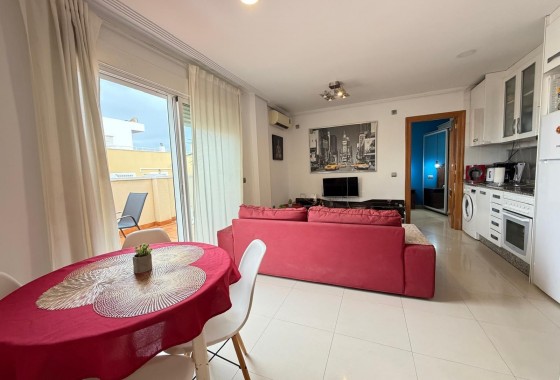 Resale - Apartment - Torrevieja - Centro