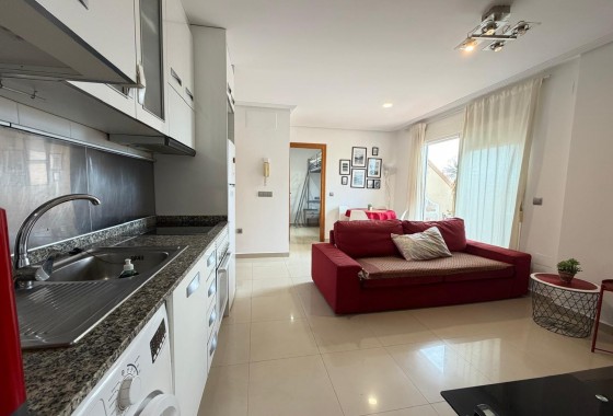 Resale - Apartment - Torrevieja - Centro