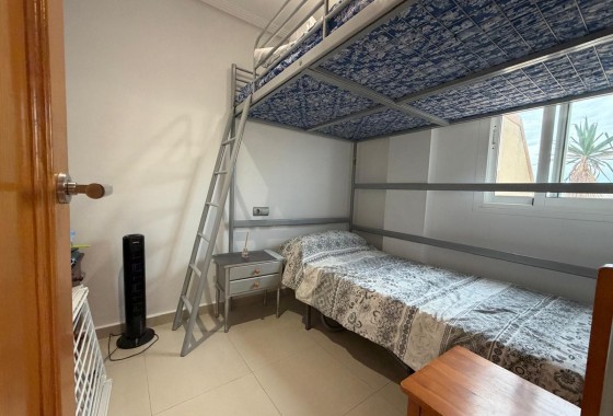Resale - Apartment - Torrevieja - Centro