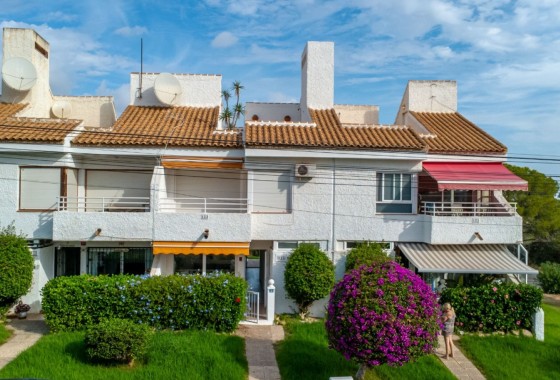 Resale - Apartment - Orihuela Costa - Villamartín