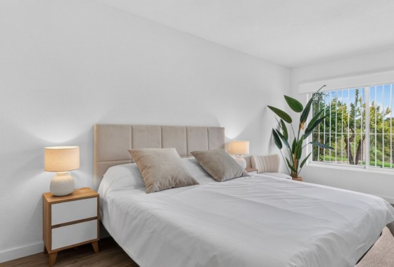 Resale - Apartment - Orihuela Costa - Villamartín
