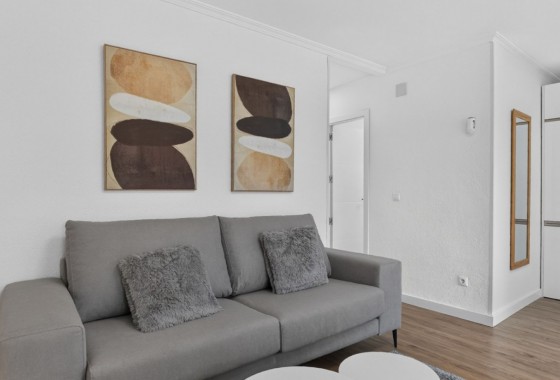 Resale - Apartment - Orihuela Costa - Villamartín