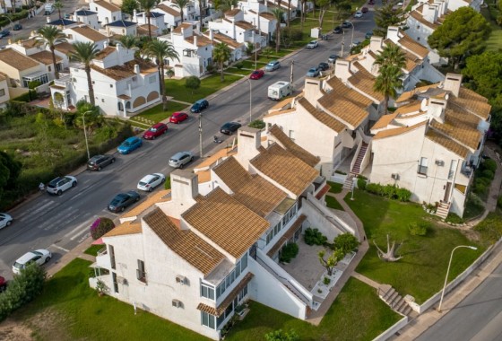 Resale - Apartment - Orihuela Costa - Villamartín