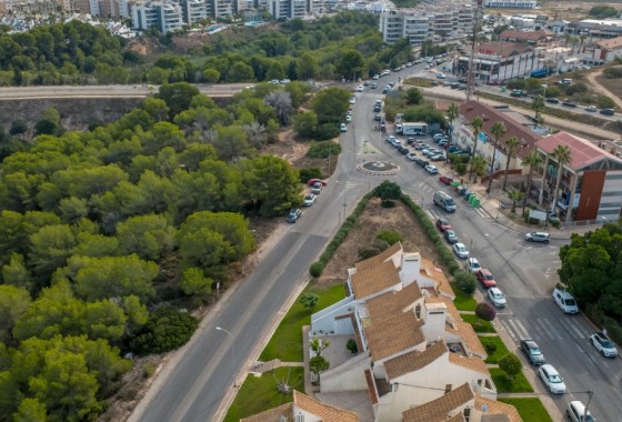 Resale - Apartment - Orihuela Costa - Villamartín