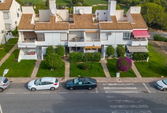 Resale - Apartment - Orihuela Costa - Villamartín
