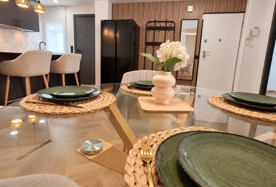 Segunda Mano - Apartment / Duplex - Torrevieja