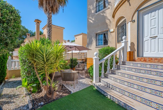 Revente - Maison mitoyenne - Villamartin - Costa Blanca