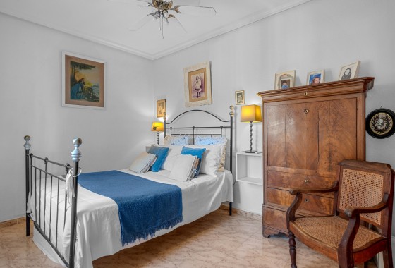 Revente - Maison mitoyenne - Villamartin - Costa Blanca
