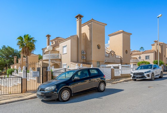 Revente - Maison mitoyenne - Villamartin - Costa Blanca