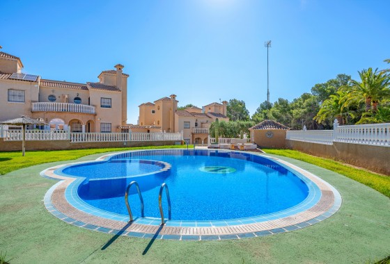 Revente - Maison mitoyenne - Villamartin - Costa Blanca