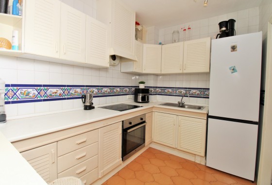 Resale - Apartment - Villamartin