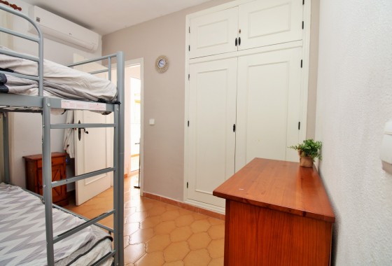 Resale - Apartment - Villamartin
