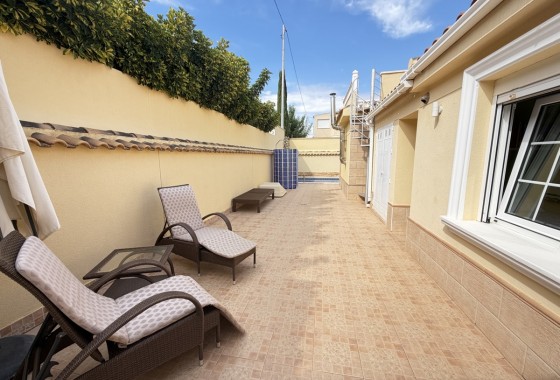 Revente - Villa - Orihuela Costa - Cabo Roig