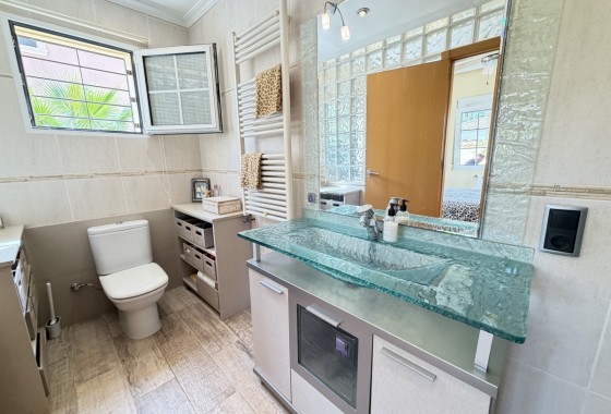 Revente - Villa - Orihuela Costa - Cabo Roig