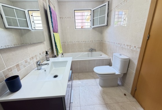 Revente - Villa - Orihuela Costa - Cabo Roig