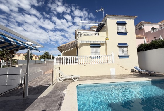 Segunda Mano - Chalet - Villamartin