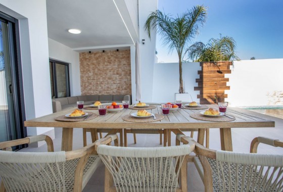 Resale - Detached Villa - Dolores