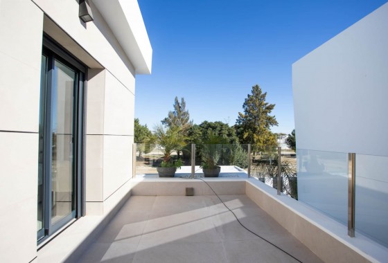 Resale - Detached Villa - Dolores