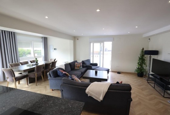 Revente - Villa - Torrevieja - Los Balcones - Los Altos del Edén