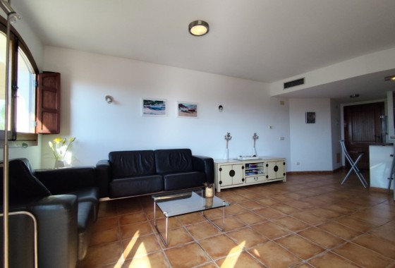 Resale - Apartment - Punta Prima