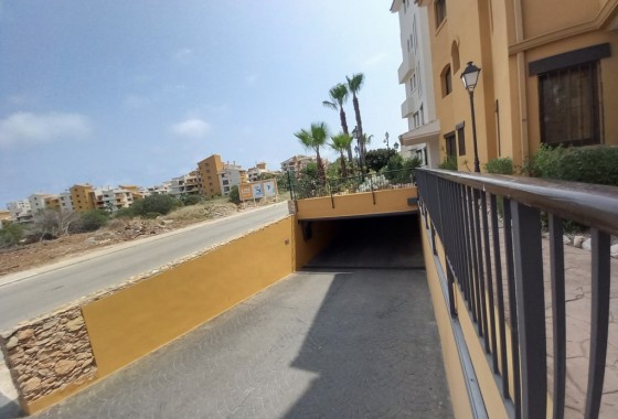 Resale - Apartment - Punta Prima
