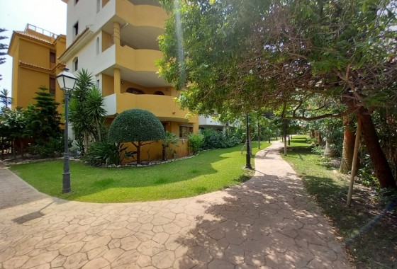 Resale - Apartment - Punta Prima